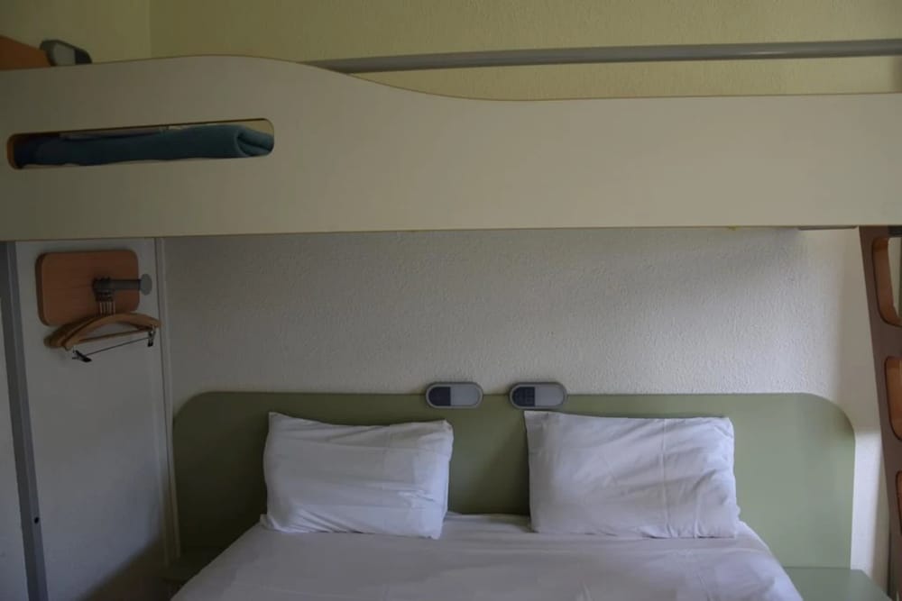 Фото Ibis Budget Villeneuve Le Roi