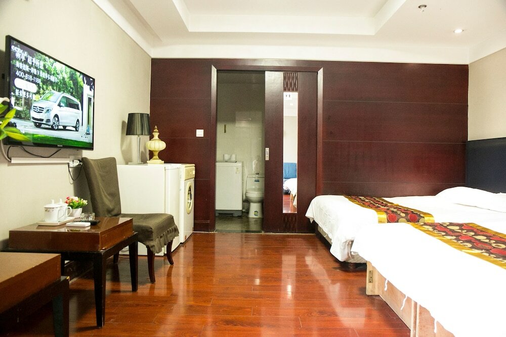 Фото Yixuan Light Luxury Hotel