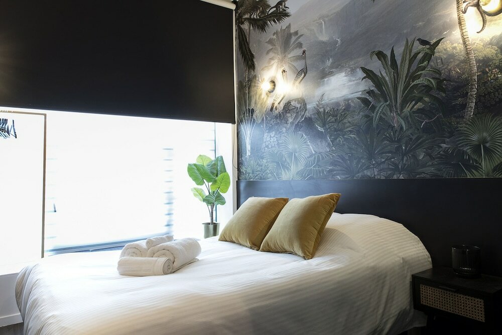 Фото Secret Walls