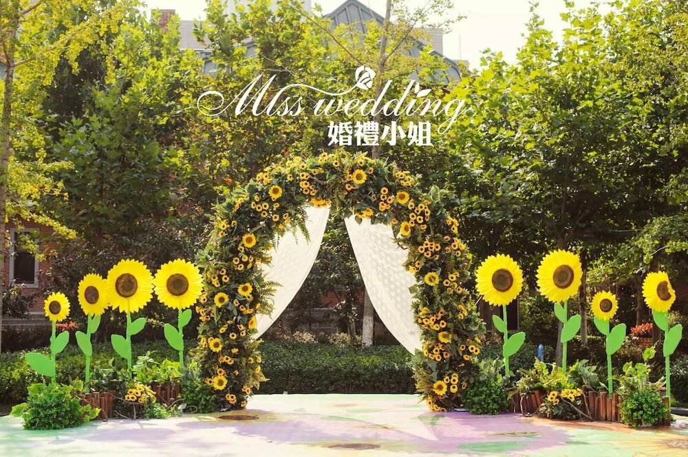 Фото Railway 1896 Garden Hotel