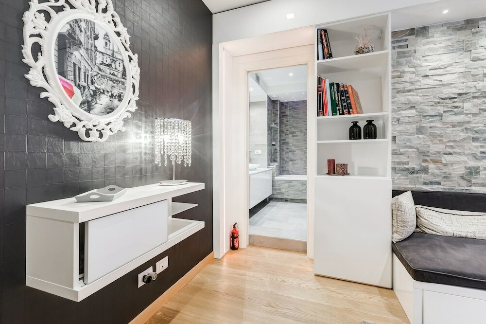 Фото Rental in Rome Prati Suite