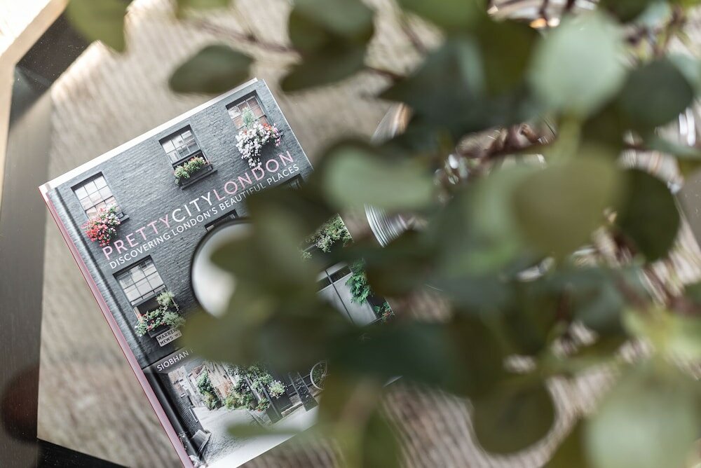 Фото Grosvenor Gardens by Capital