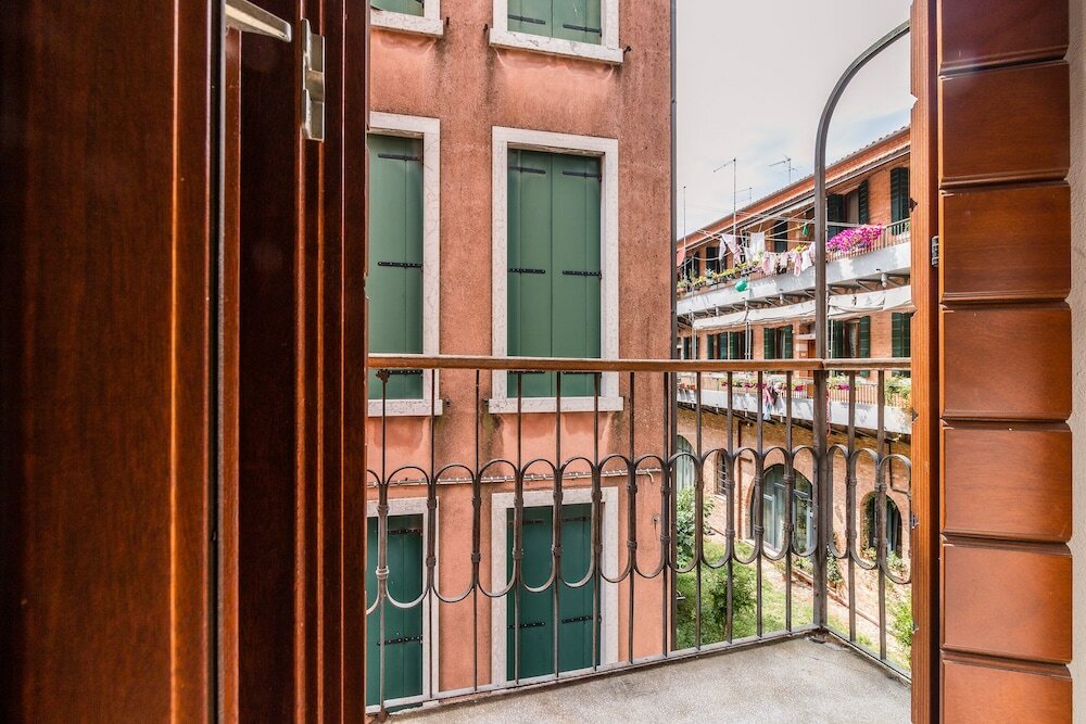 Фото The Venetian Canal View