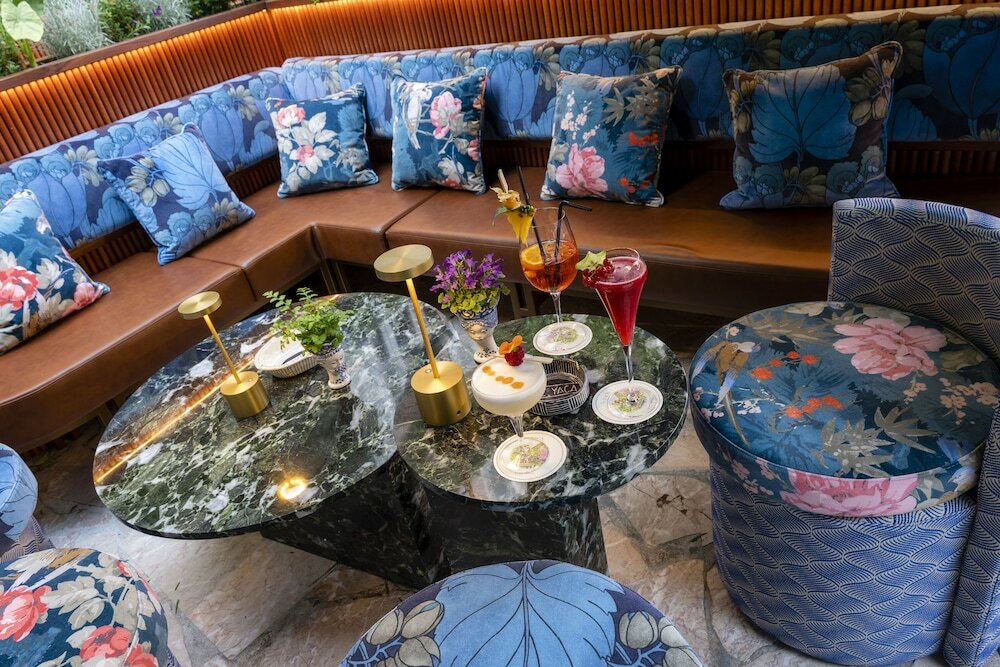 Фото Hôtel Le Yaca Saint-Tropez