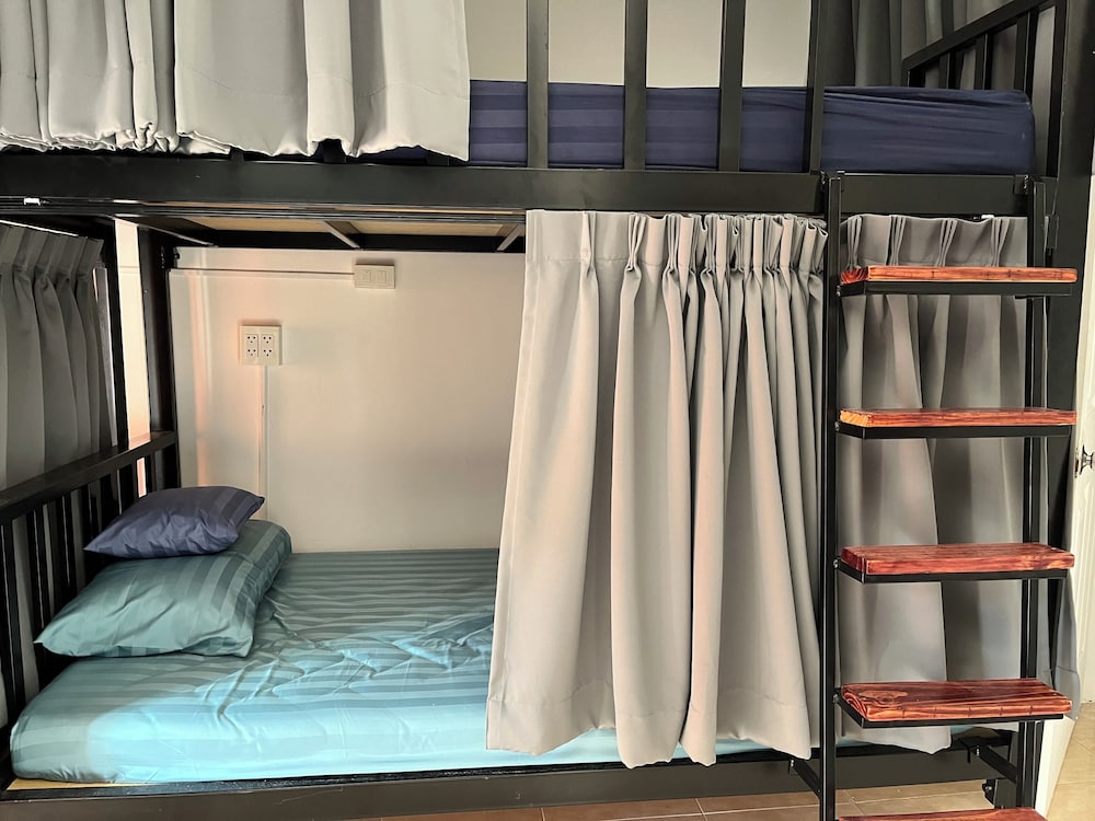 Фото Alpha Hostel Cafe&Bar