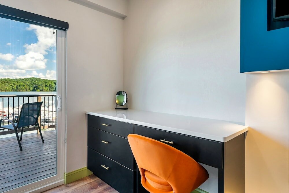 Фото Lake Hair Don't Care