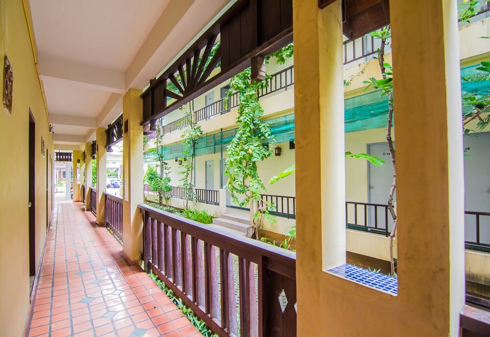 Фото Sutus Court 2