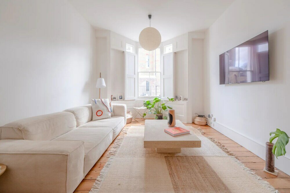 Фото Beautiful Minimalistic 2bd House - Victoria Park