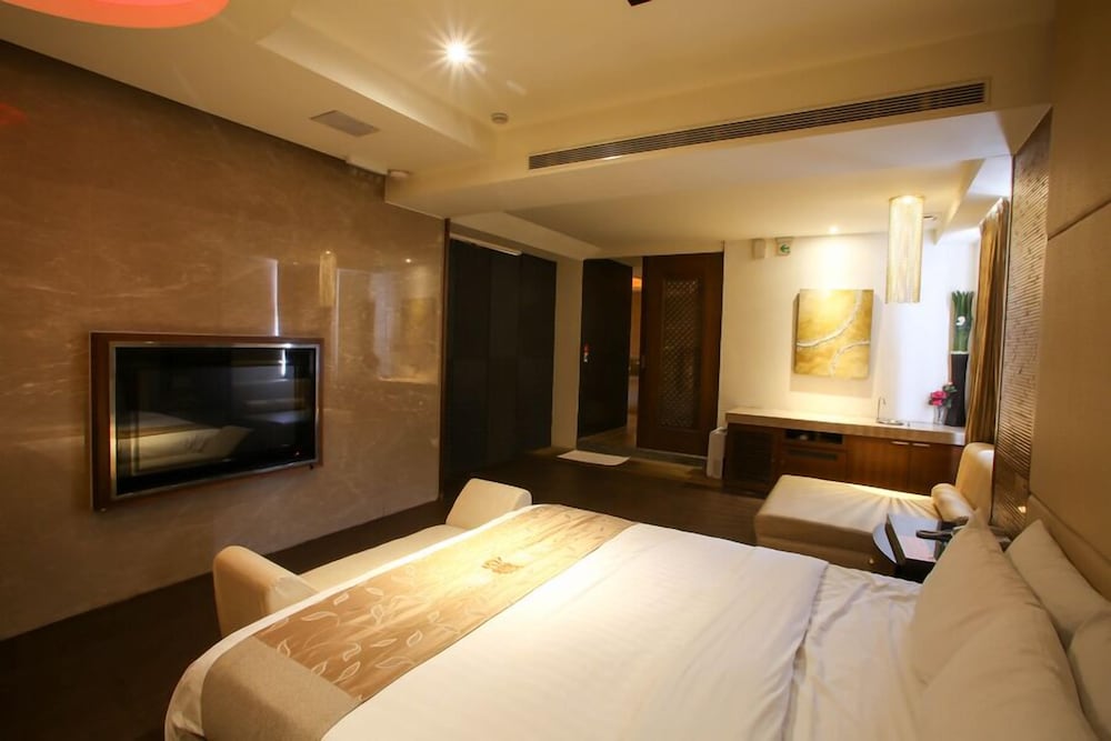 Фото Hip SPA Motel