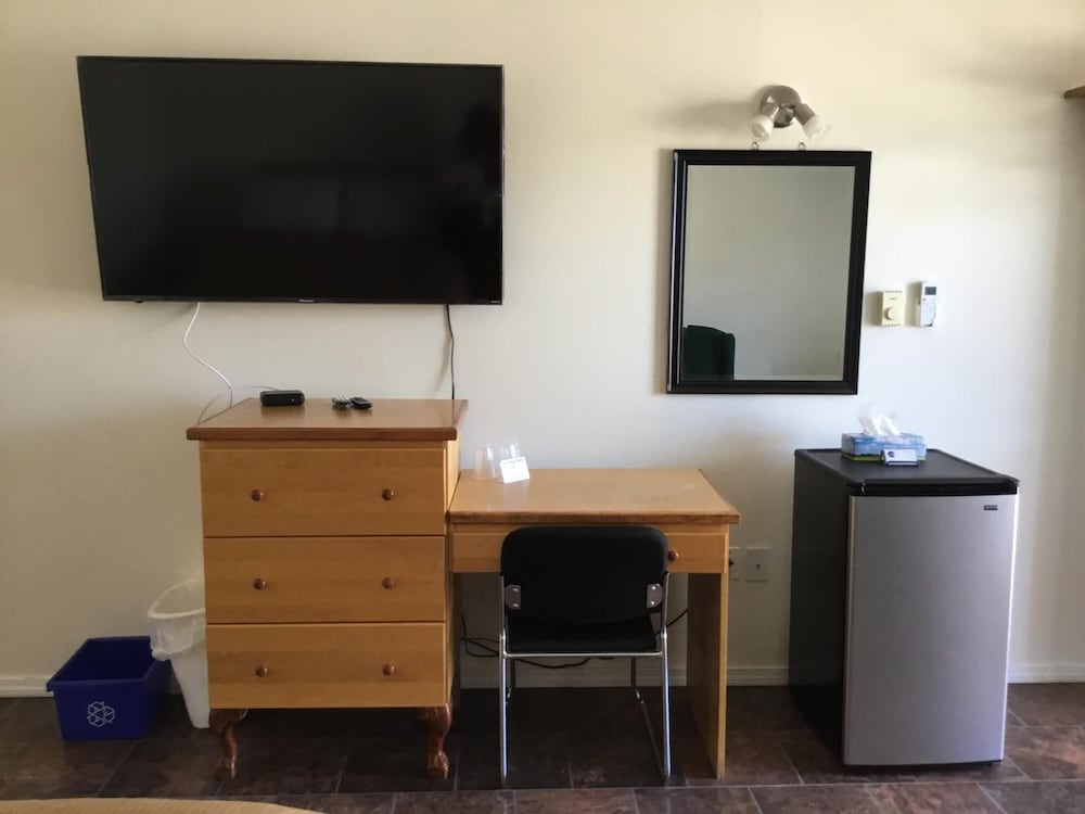 Фото Fort Road Motel