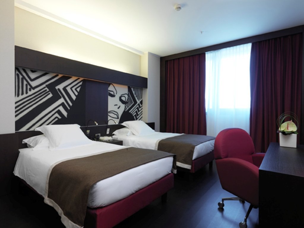 Фото отеля 4