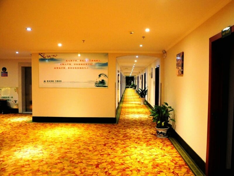 Гостиница GreenTree Inn Yancheng Dongtai Jianggang Yingbin Road Gangcheng Avenue Hotel