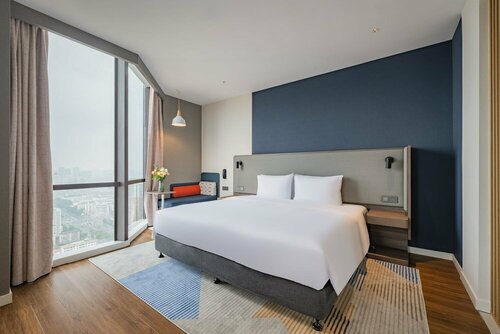 Гостиница Holiday Inn Express Nanning Jiangnan в Наньнине