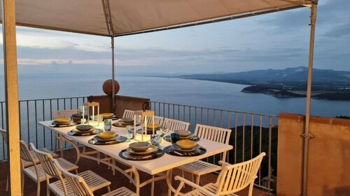 Апартаменты Luxury House In Populonia Above The Sea
