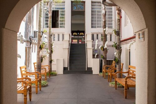 Гостиница Nhm Hotel в Араракуаре