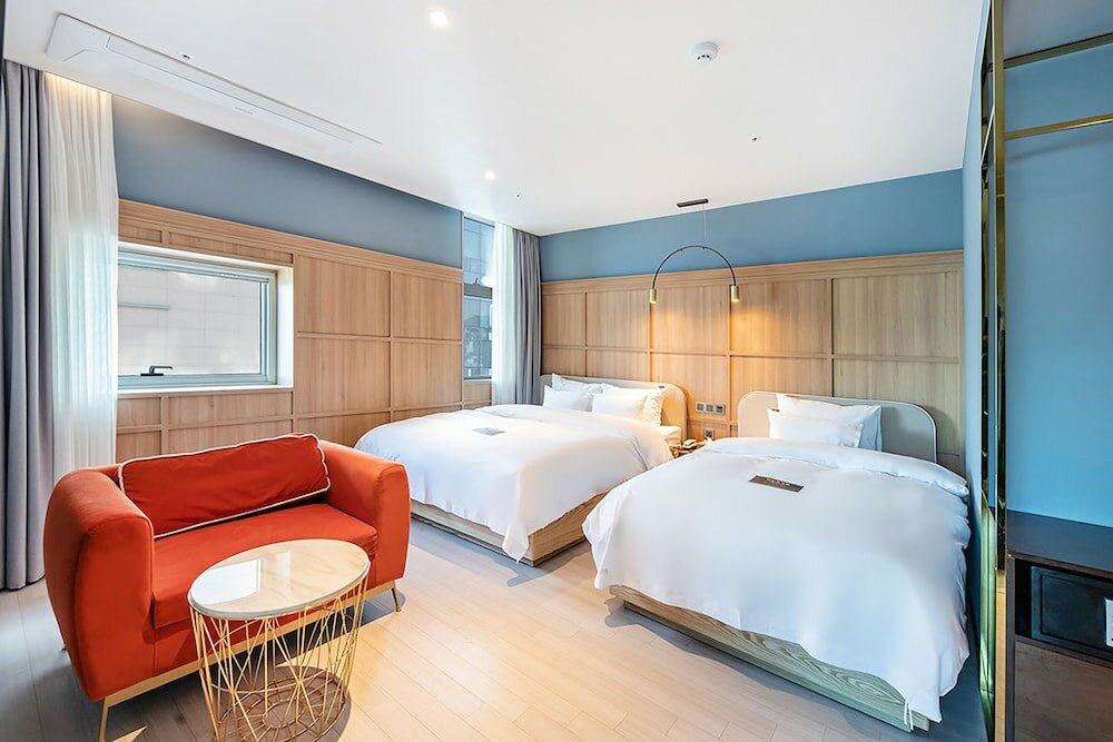 Фото H Avenue Gwangalli Beach