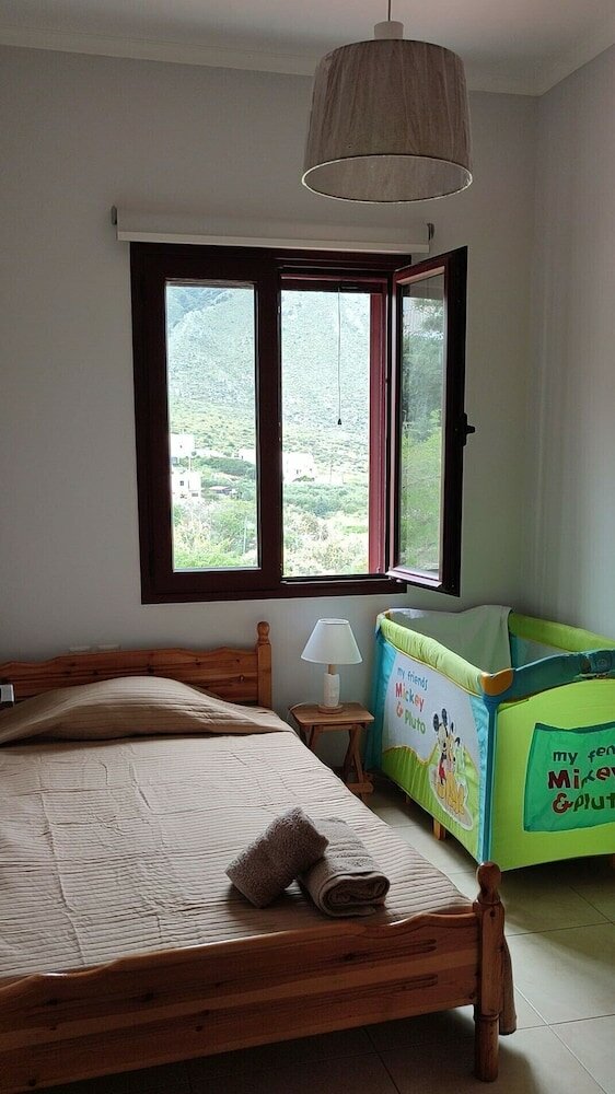 Фото Aloni cottage