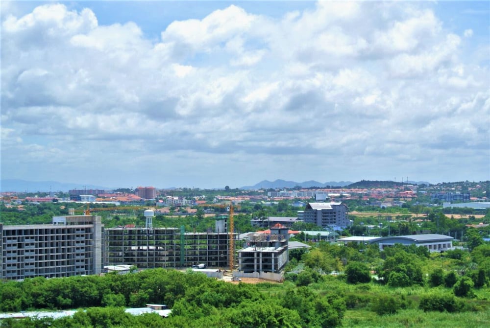 Фото 13th Floor sea View Studio