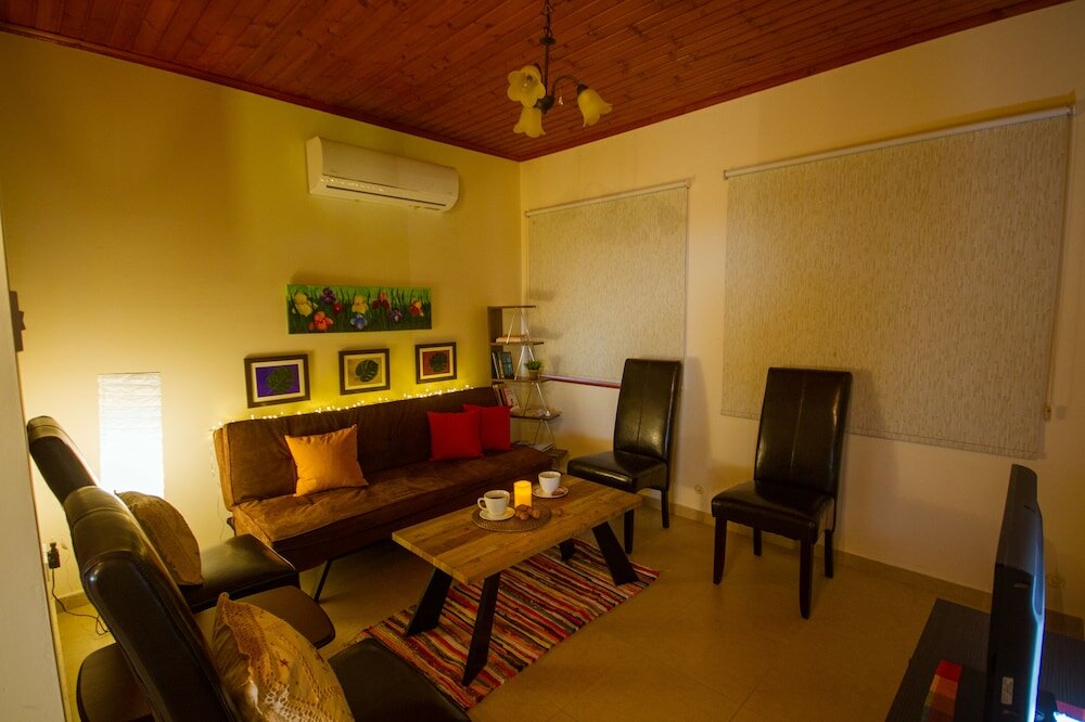 Фото Erigone Cottage - Beautiful Ambiance