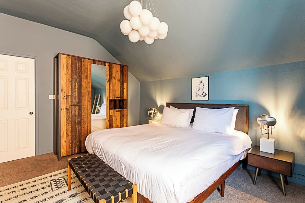 Фото Stylish Boutique Apartment