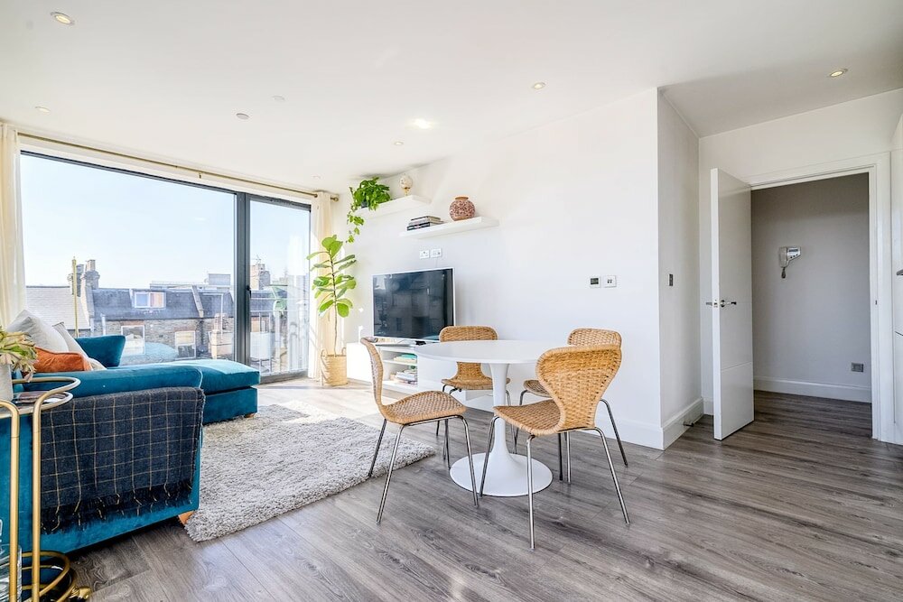 Фото Penthouse With Views Of Alexandra Palace