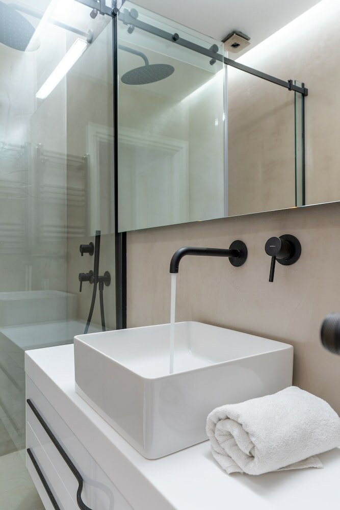 Фото Sunny & Luxurious Penthouse with Terrace