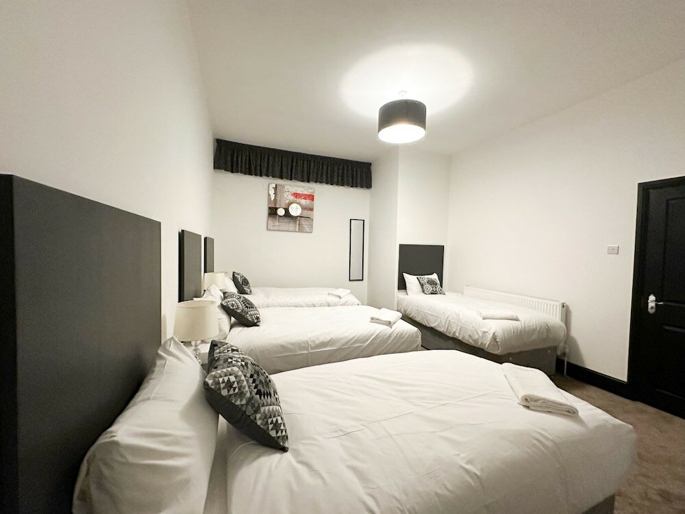 Фото Mulberry Aparthotel