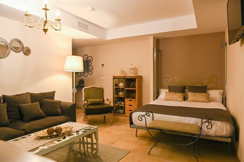 Фото Palacete 1620, Apartamentos Premium-Only adults