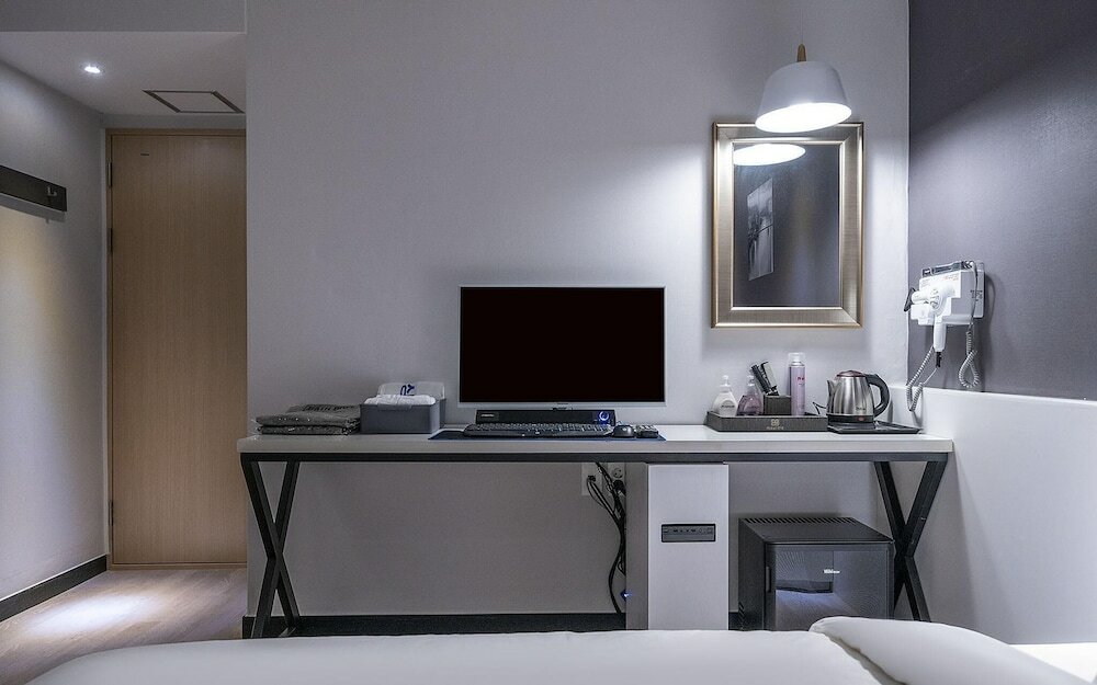 Фото Bucheon Renee