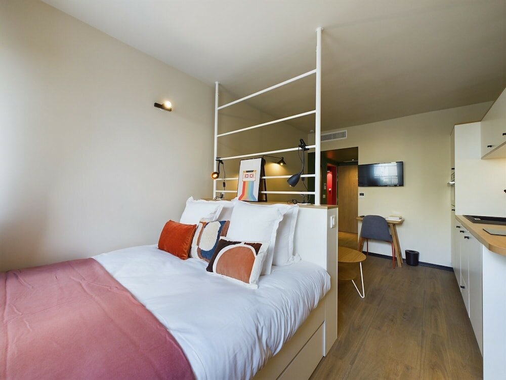 Фото Hife Paris Gentilly