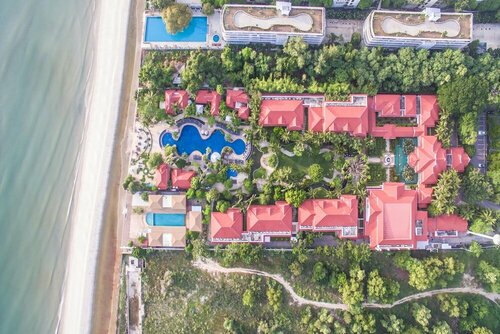 Гостиница Wora Bura Hua Hin Resort & Spa в Хуахине