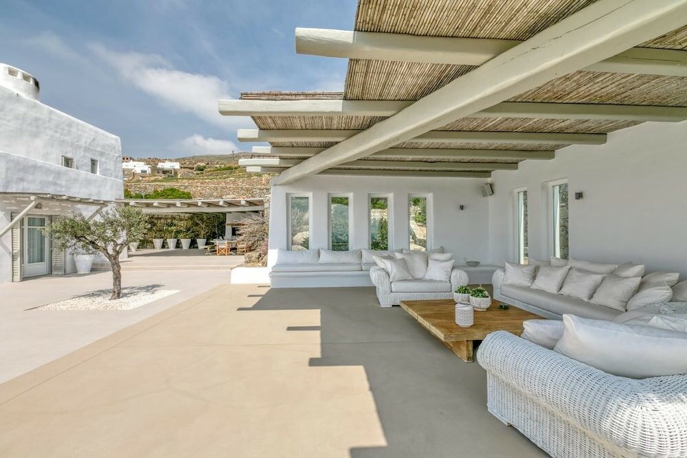 Фото Crystal Villa 6 Bedroom