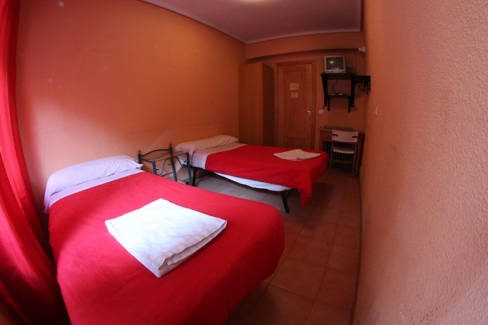 Фото Hostal Escapa-T