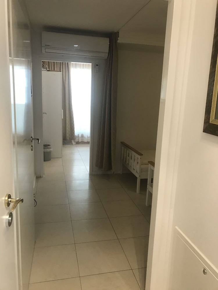 Фото Апарт-Отель Munich Downtown Suites