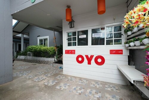 Oyo 1100 Chidlom Resort