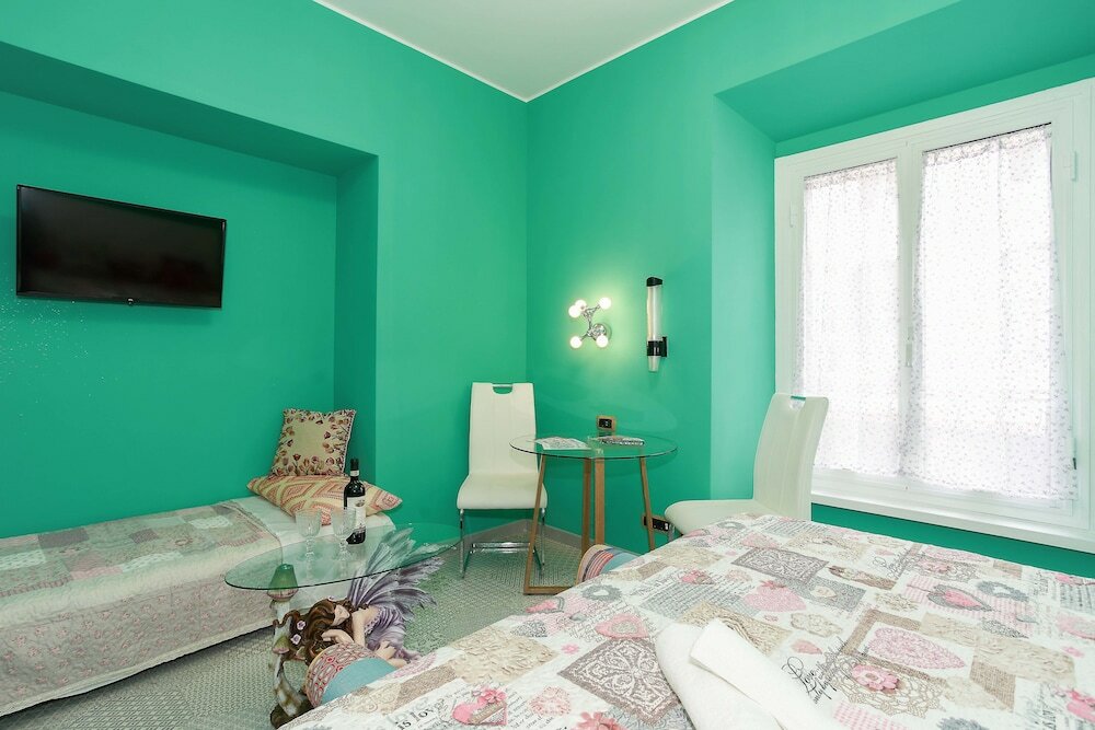 Фото S. P. T. Bed & Breakfast