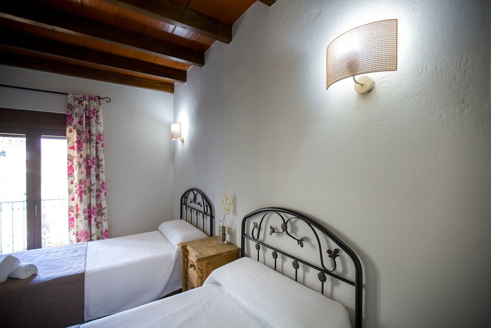 Фото Hostal Valle del Sol Confort Rooms