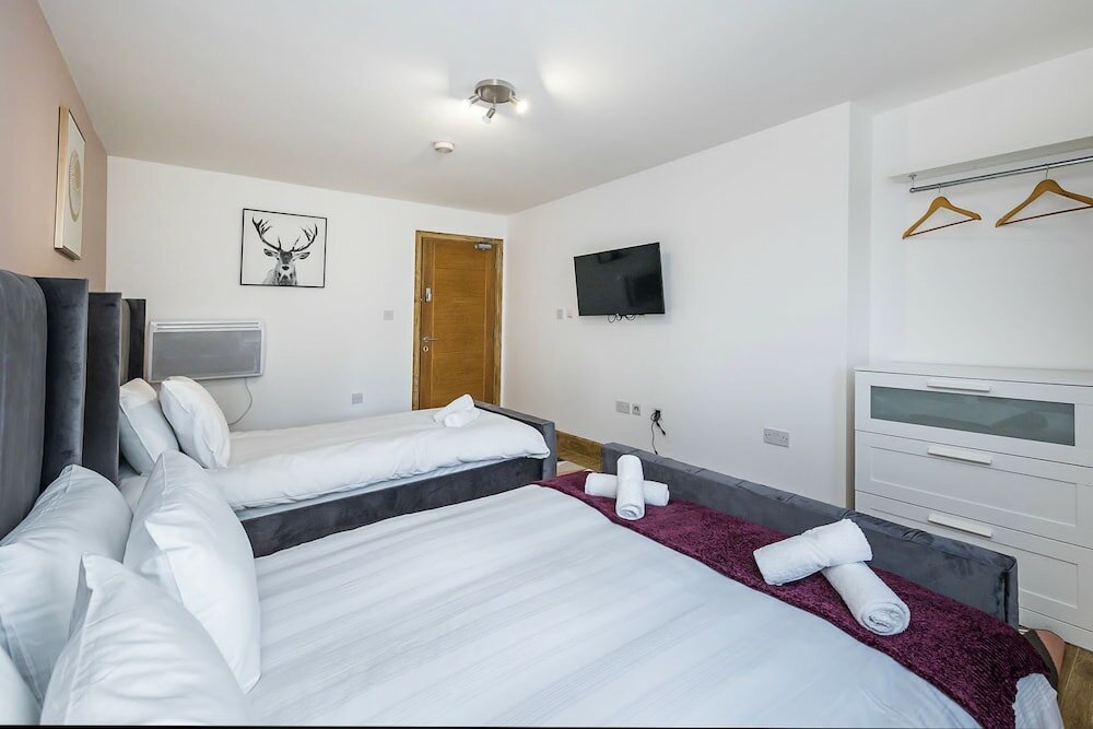 Фото Edgware Hub