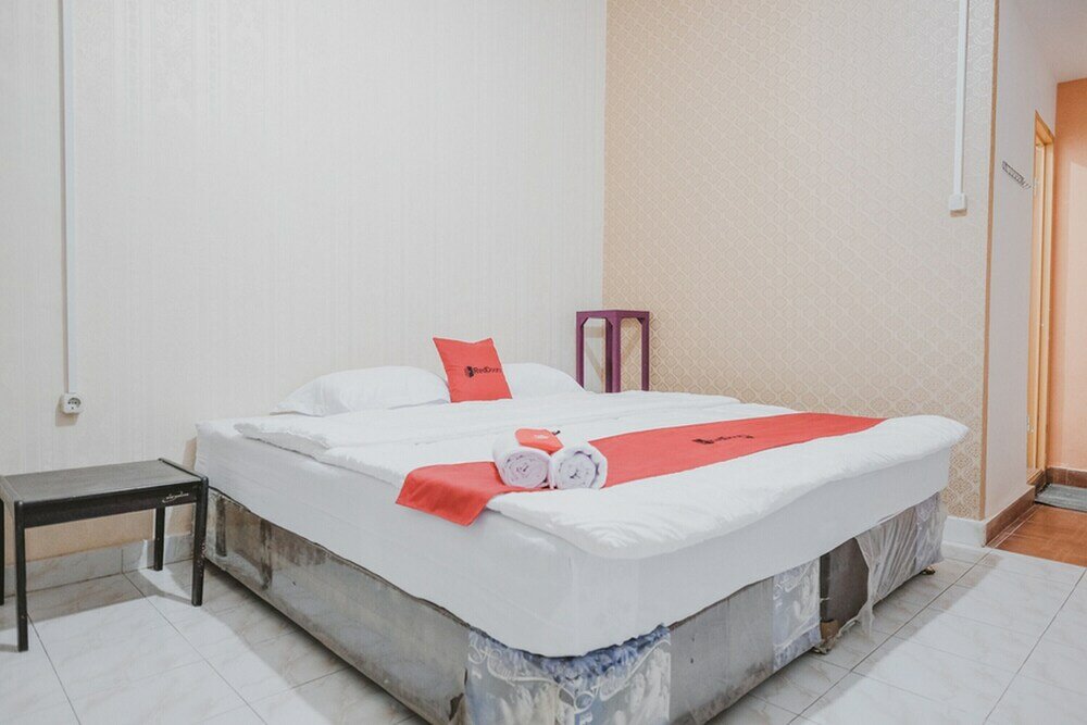 Фото RedDoorz Syariah near Mall Boemi Kedaton Lampung 2