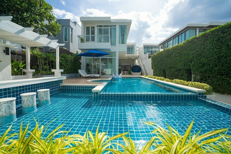 Гостиница Tolani Le Bayburi Villas Pranburi