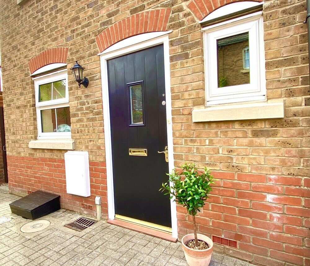 Фото Aylesbury Contractor & Staycation Home