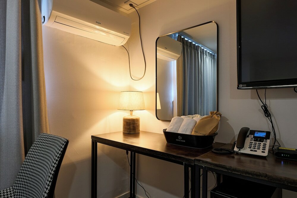 Фото Hotel Chloe