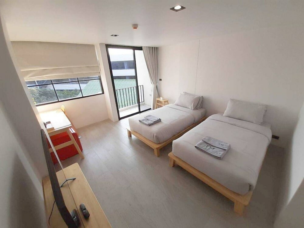 Фото Tassana Place Boutique Hotel Bansuan