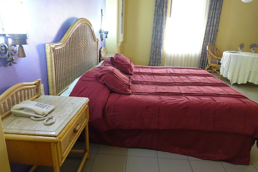 Фото Hotel América Colima