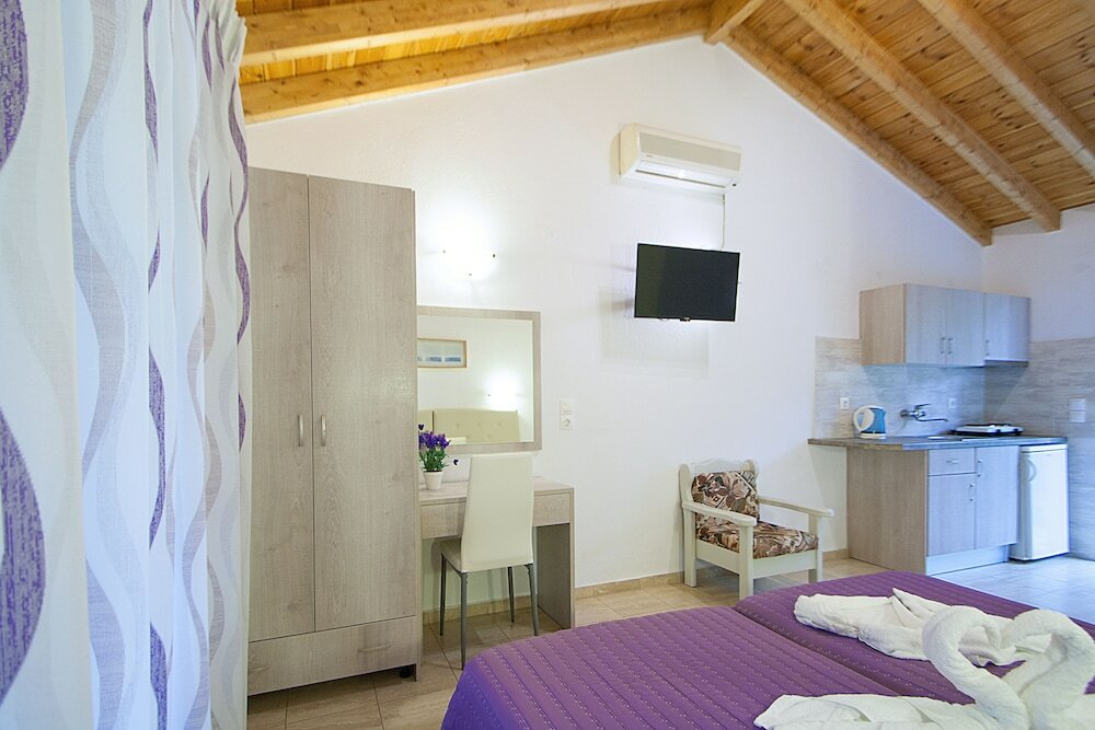 Фото Voula Studios