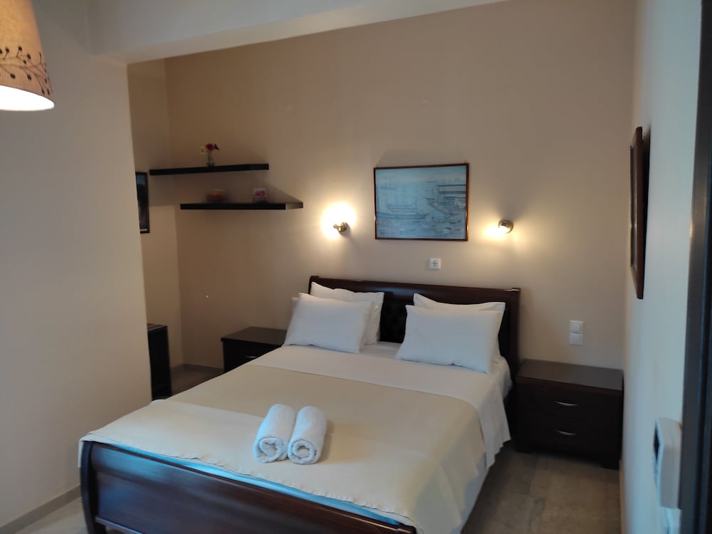 Фото Spartacus House