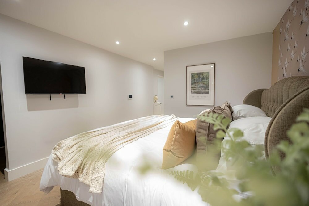 Фото Three Bed Apts near Spitalfields Mkt