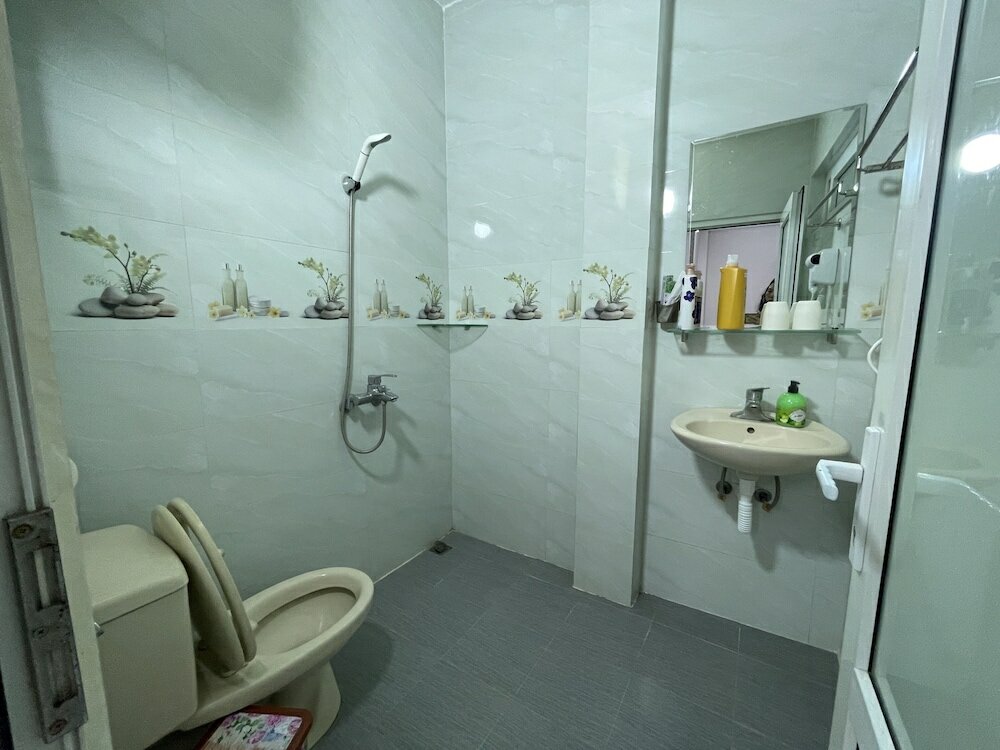 Фото Sword Lake Hostel