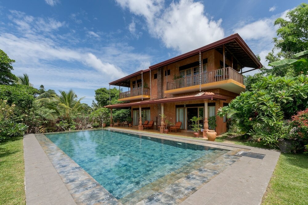 Фото DCanal House