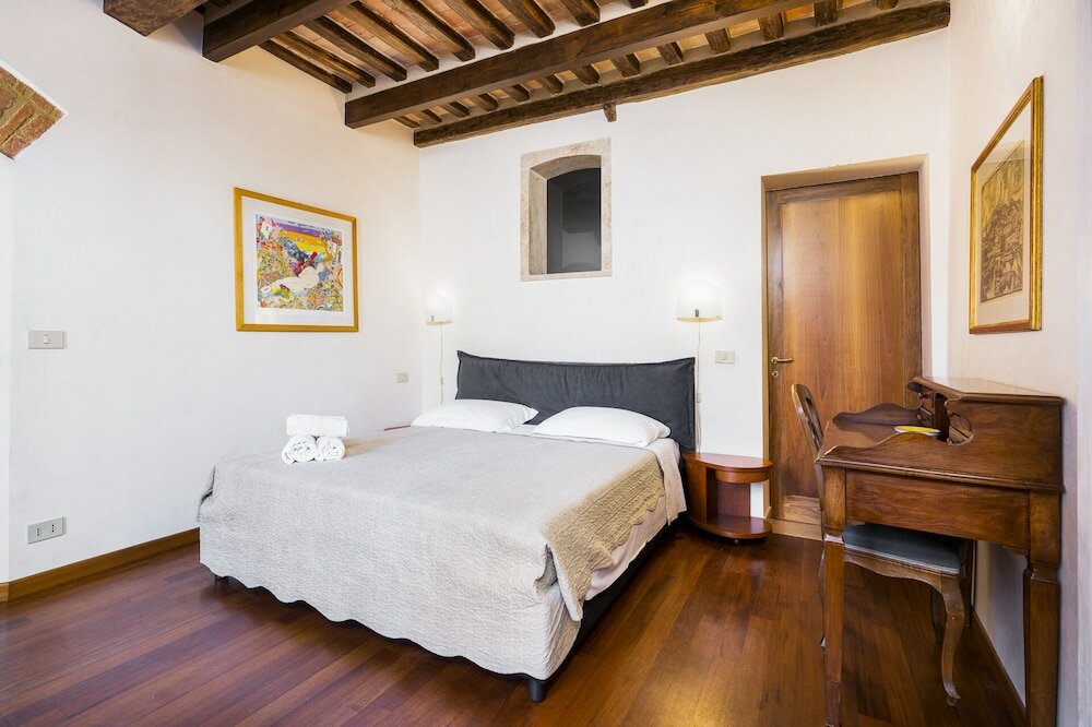 Фото The Balcony Suite -Piazza del Campo View